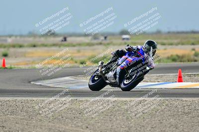 media/Apr-18-2025-TrackDaz (Fri) [[45f5874c44]]/B Group/Session 2 (Turn 7)/